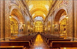 Vẻ lộng lẫy của nhà thờ được dát 7 tấn vàng